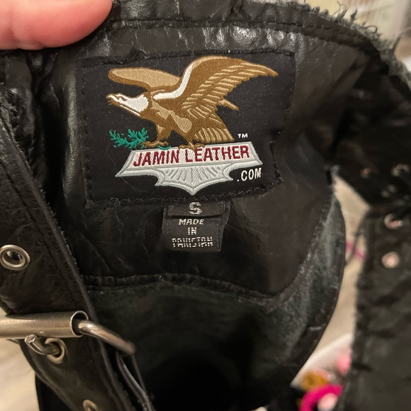 Vintage matching fringe jacket and chaps. Some small. Perfect condition - Picture 9 of 11